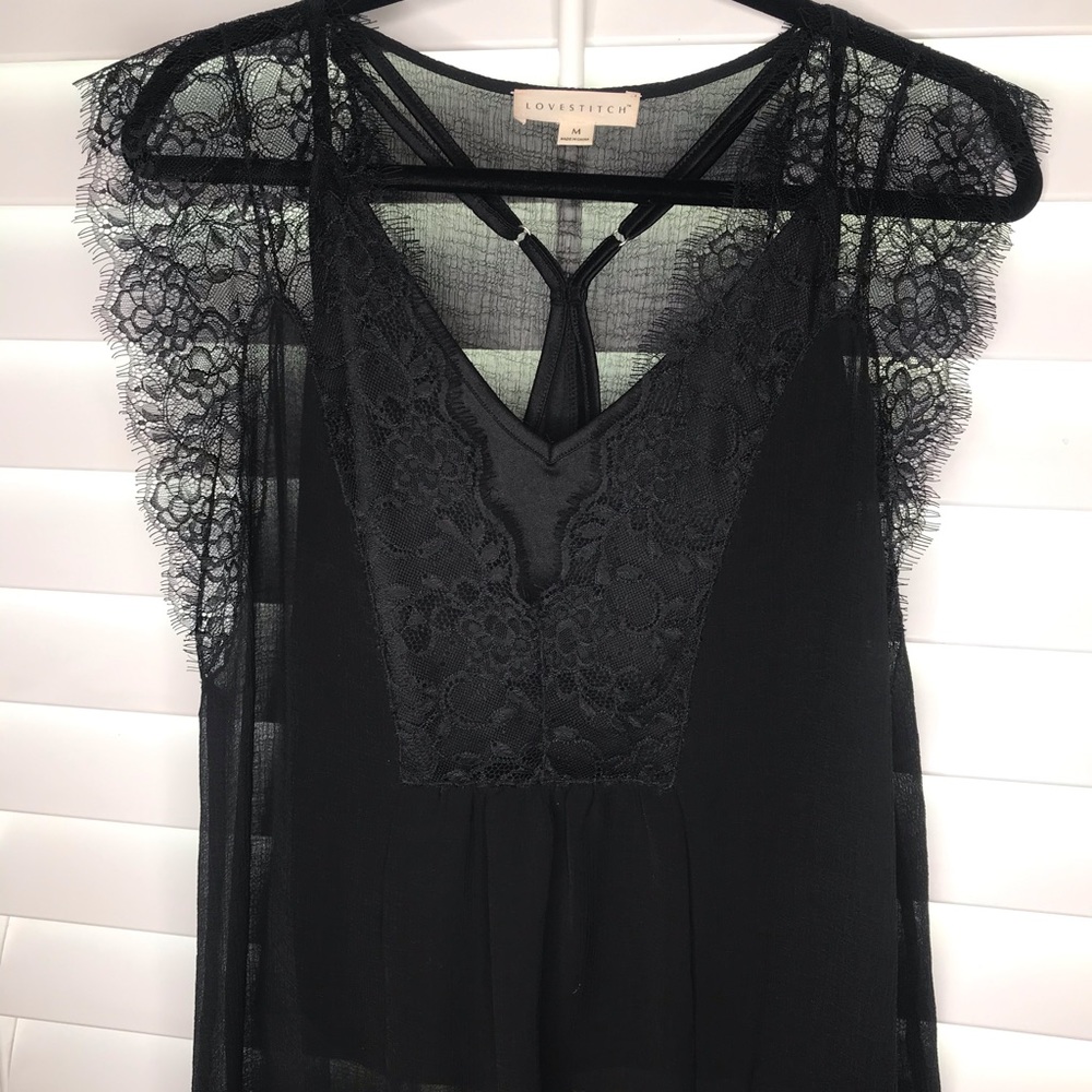 Black Vici top
